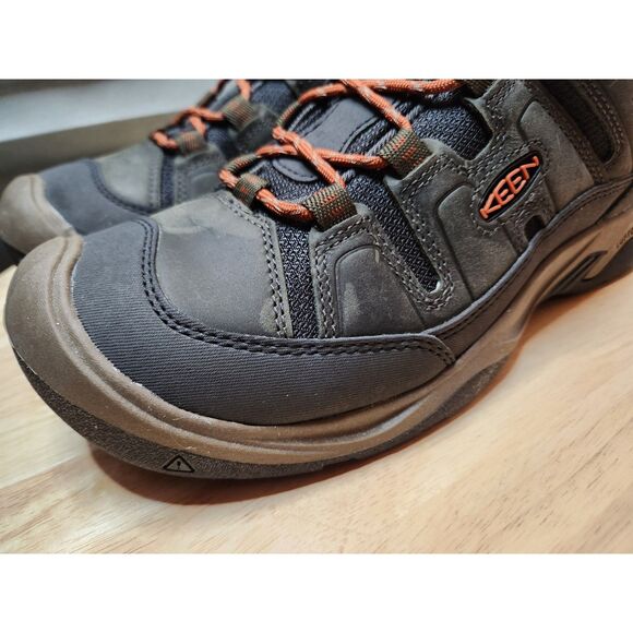 Keen Circadia WP Waterproof Hiking Shoes | Men’s 9 | Black Olive / Potters Clay - Picture 5 of 10